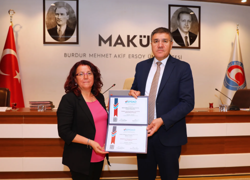 Fakültemizden Akreditasyon ve Engelsiz Üniversite Başarısı