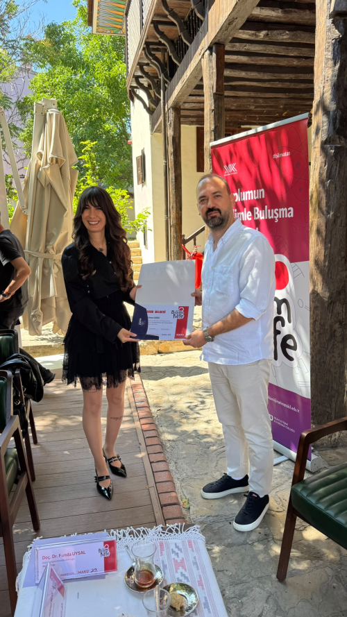 Bilim Kafe Buluşmalarında “Geleceğin Meslekleri: Yapay Zeka Operatörlüğü” Programı Düzenlendi.