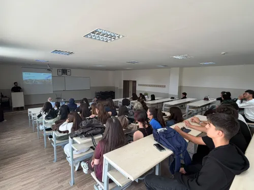 Bilgisayar Destekli Tasarım ve Animasyon, Web Tasarımı ve Kodlama ile Sanal ve Artırılmış Gerçeklik Program Oryantasyon Toplantısı Gerçekleştirildi