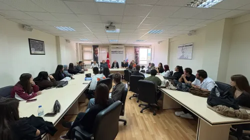 Gölhisar MYO Yönetimi, Öğrenci Sosyal Medya ve Müzik Ekipleriyle Bir Araya Geldi