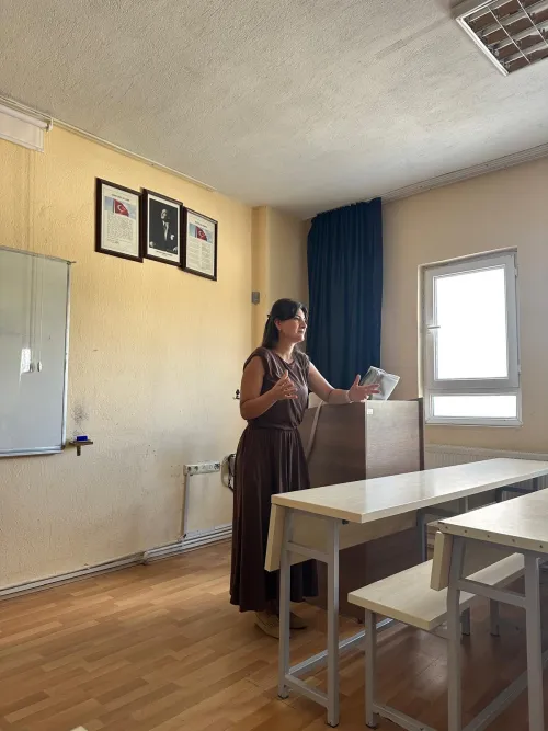 Tıbbi Dokümantasyon ve Sekreterlik Programı Öğrencilerine Hastane Uygulaması Öncesi Bilgilendirme Yapıldı.