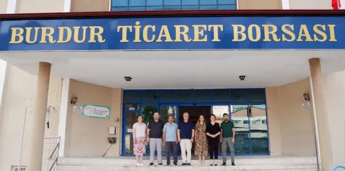 Meslek Yüksekokulu Eğitim İş Birliği Protokolü Kapsamında Burdur Ticaret Borsası'na Ziyaret
