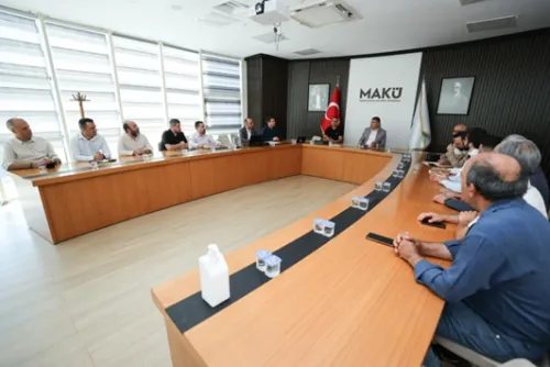 Meslek Yüksekokulları Müdürler Kurulu Toplantısı Rektör Prof. Dr. Hüseyin Dalgar Başkanlığında Gerçekleştirildi