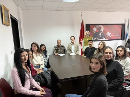 Sosyal Bilimler Meslek Yüksekokulunda Öğrenci Temsilcileri Toplantısı Gerçekleştirildi