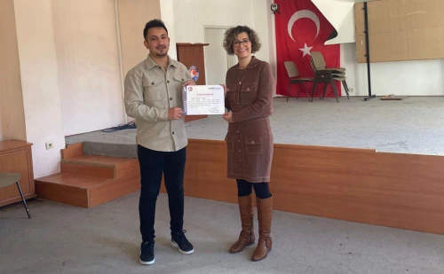 A Conversation with Our Graduates Was Held with Our Students