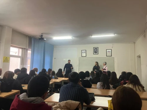 A Conversation with Our Graduates Was Held with Our Students