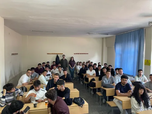 Otonom Sistemler Teknikerliği Programı Öğrencileri Tanışma Etkinliğinde Bir Araya Geldi