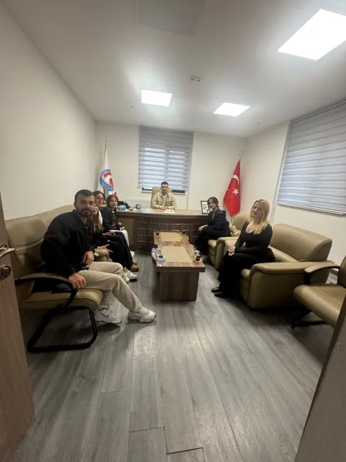 Yüksekokul Müdürümüz Dr. Öğr. Üyesi Faruk GÖKÇE  Birim Öğrenci Temsilcileri ile  Toplantı Gerçekleştirdi.