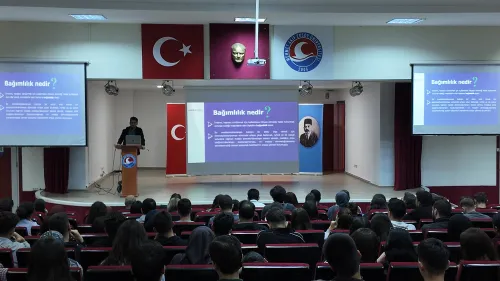 1. Sınıf Öğrencilerimize Yönelik Bağımlılıkla Mücadele Eğitimi Gerçekleştirildi